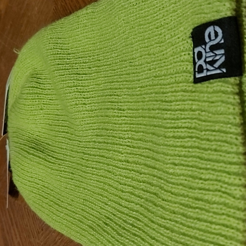 Dakine knit toque